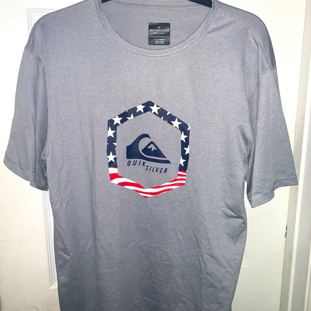 Mens quicksilver dri fit tshirt